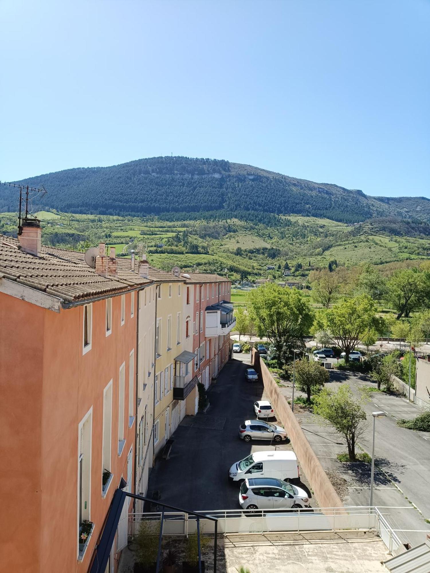 Cosy Studio - Heart Of Millau Apartamento Exterior foto